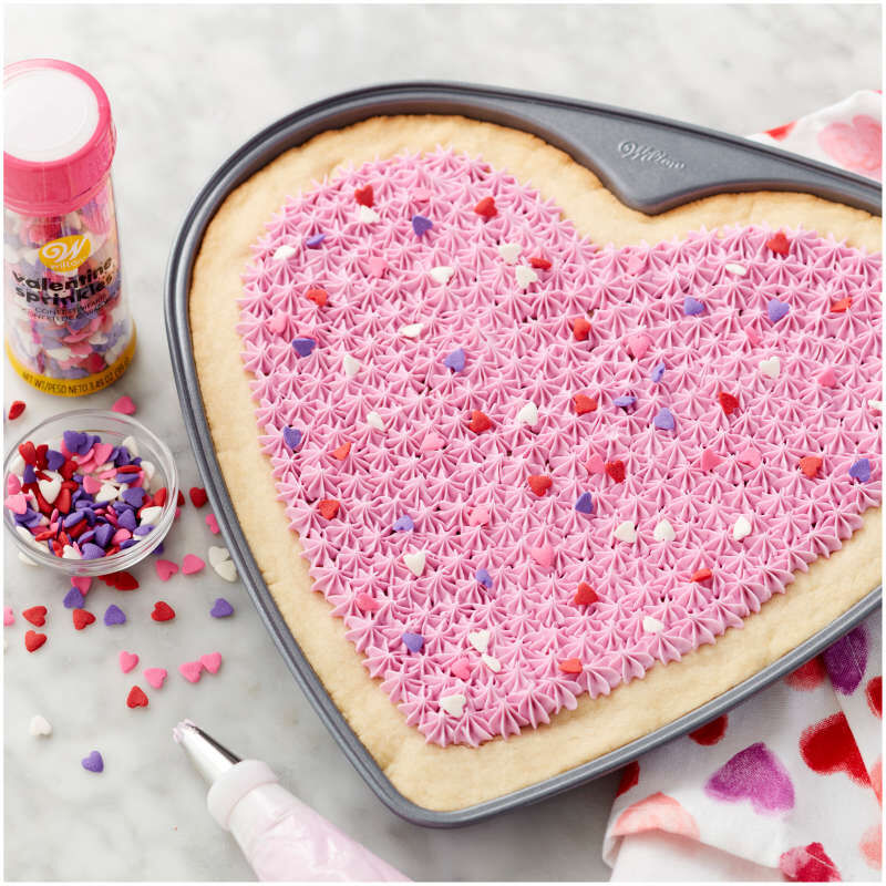 Giant Heart-Shaped Non-Stick Cookie Pan – A Birthday Place