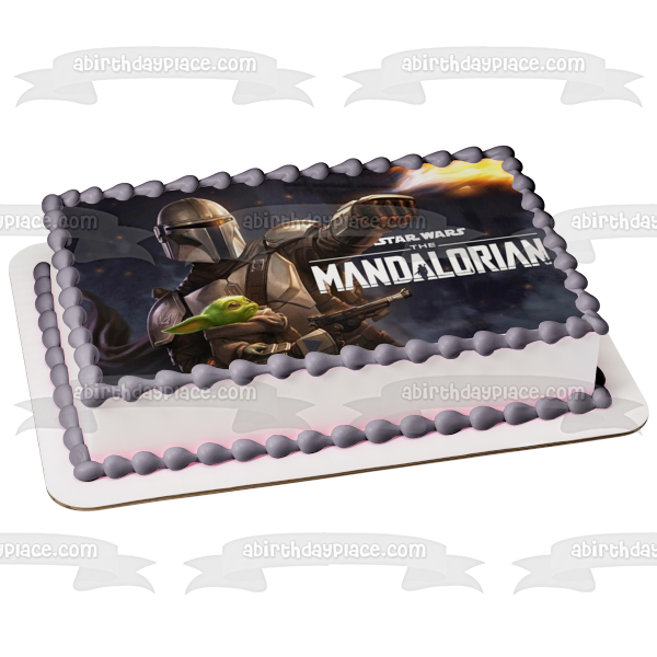 Mando y el niño Disney's The Mandalorian Star Wars Bounty Hunter Baby Yoda Edible Cake Topper Imagen ABPID52275 