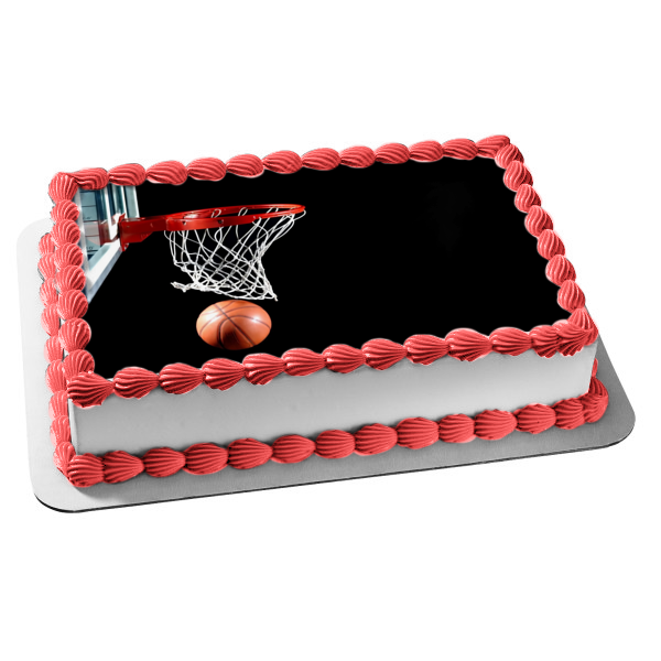 Portería de baloncesto con baloncesto sobre fondo negro Imagen comestible para decoración de tarta ABPID00783 