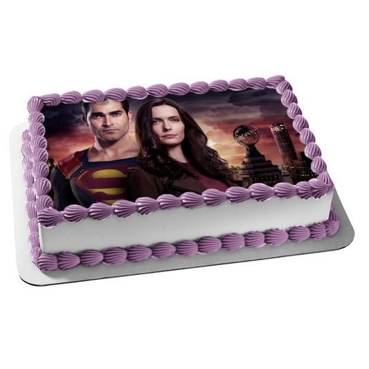 Superman and Lois DC Comics Edible Cake Topper Image ABPID53852