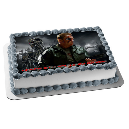 El Terminator Cyborg Assassin y un robot adorno comestible para tarta imagen ABPID07751 