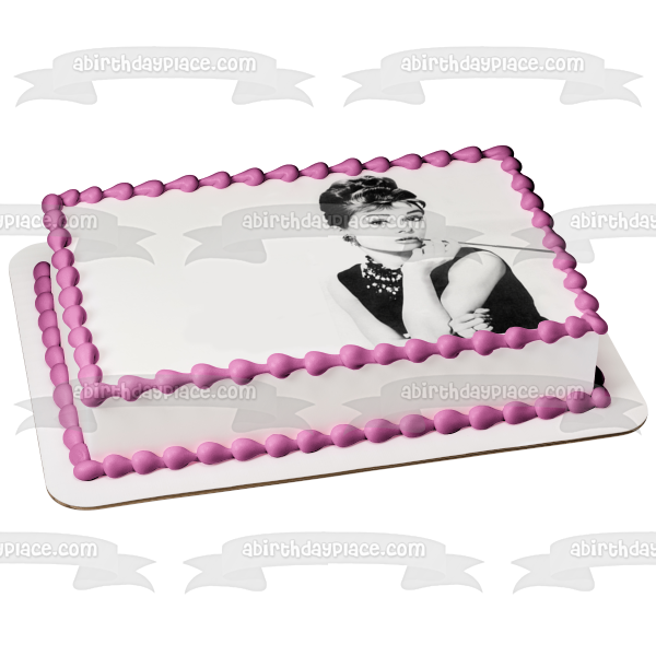 Audrey Hepburn Desayuno en Tiffany's Decoración comestible para tarta en blanco y negro Imagen ABPID50512 