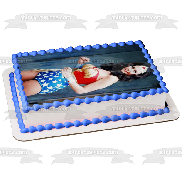 Imagen comestible para decoración de tarta de Wonder Woman Lynda Carter 1975 ABPID50763 