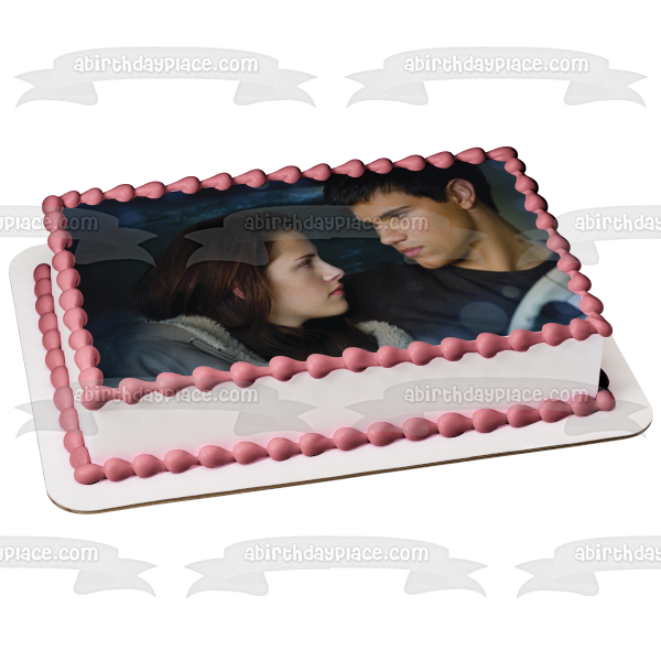 The Twilight Saga: New Moon Jacob Bella Edible Cake Topper Image ABPID54560