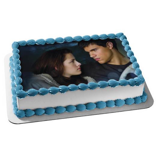 The Twilight Saga: New Moon Jacob Bella Edible Cake Topper Image ABPID54560