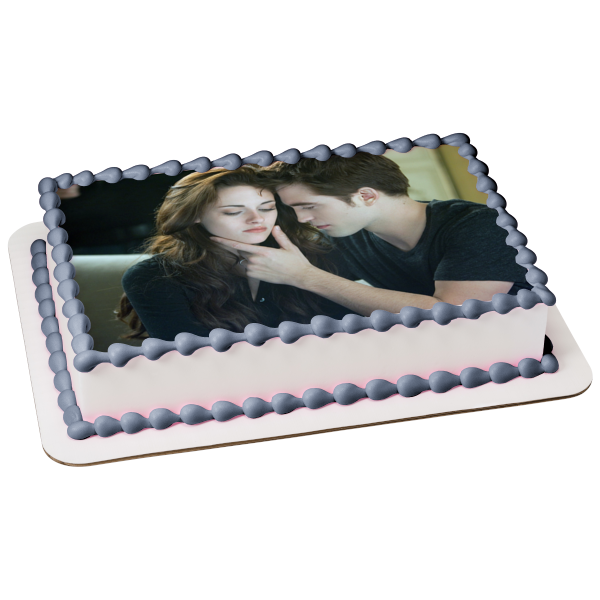 The Twilight Saga: Breaking Dawn Part 2 Edward Bella Edible Cake Topper Image ABPID54598