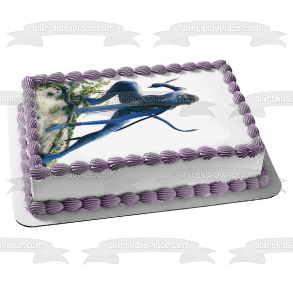 Avatar Movie Neytiri Crouching with a  Knife Edible Cake Topper Image ABPID00509