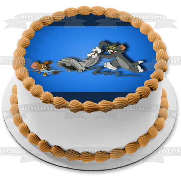 Tom y Jerry persiguiendo con una aspiradora y un fondo azul Imagen comestible para decoración de tarta ABPID01405 