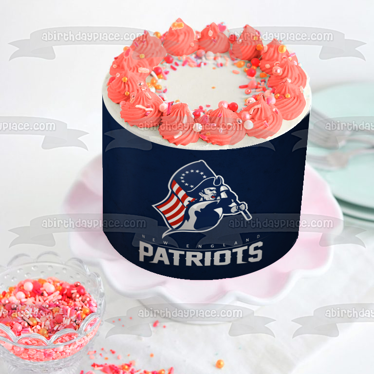 Patriotas de Nueva Inglaterra Equipo de fútbol americano profesional Obra de arte Logotipo de los Patriots Patriota de la NFL sosteniendo la bandera Imagen comestible para decoración de pasteles ABPID04705 