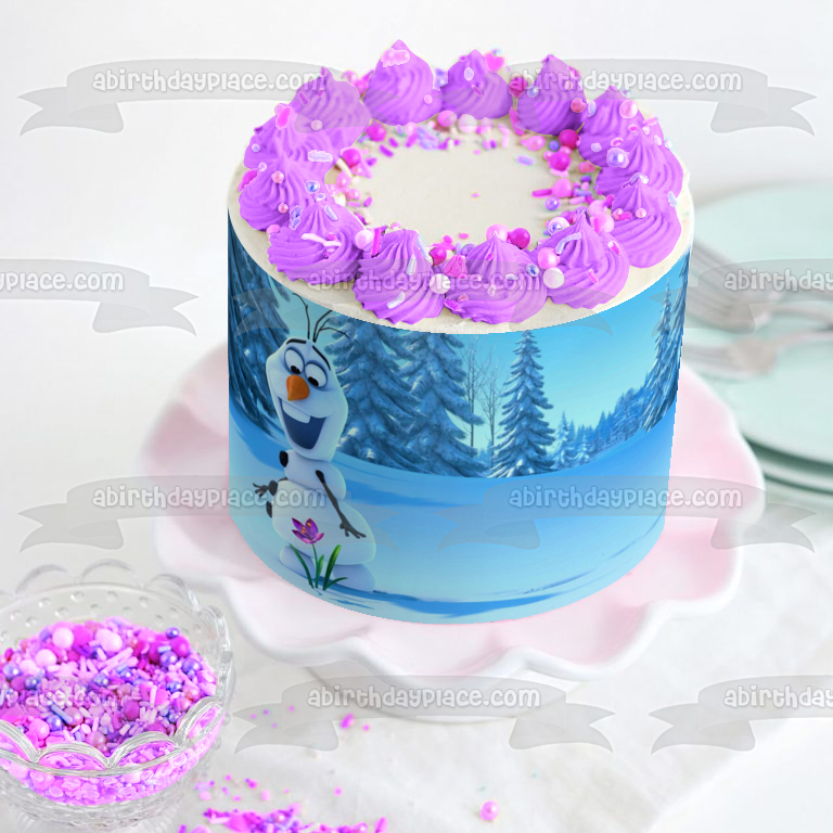 Adorno comestible para tarta con árboles nevados y flores moradas de Frozen Olaf, imagen ABPID07700 