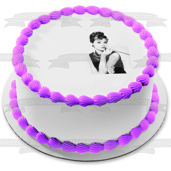 Audrey Hepburn Desayuno en Tiffany's Decoración comestible para tarta en blanco y negro Imagen ABPID50512 