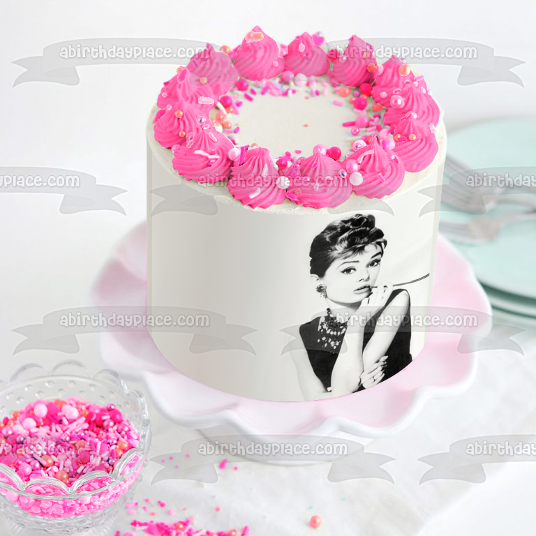 Audrey Hepburn Desayuno en Tiffany's Decoración comestible para tarta en blanco y negro Imagen ABPID50512 