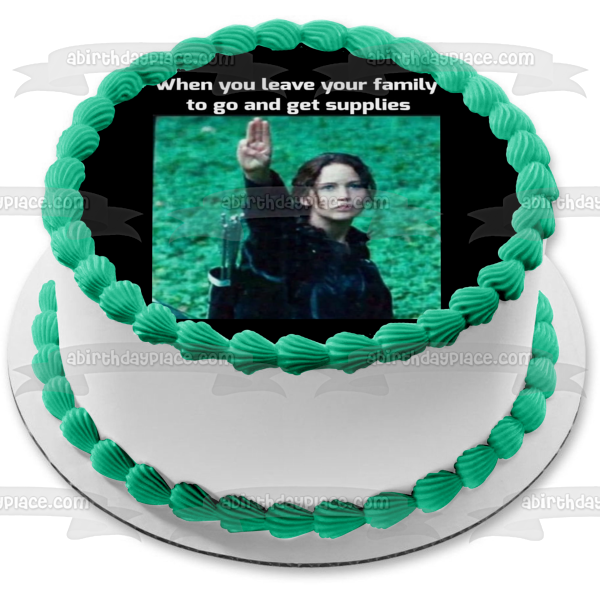 Imagen de decoración comestible para tarta de Katniss Everdeen de los juegos del hambre Meme de coronavirus ABPID51505 