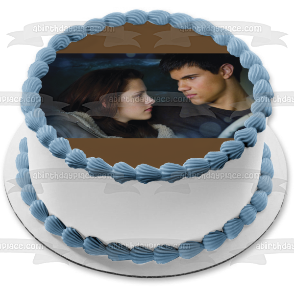 The Twilight Saga: New Moon Jacob Bella Edible Cake Topper Image ABPID54560