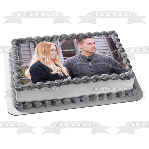 Hermoso desastre Virginia y Dylan Edible Cake Topper Imagen ABPID57615 