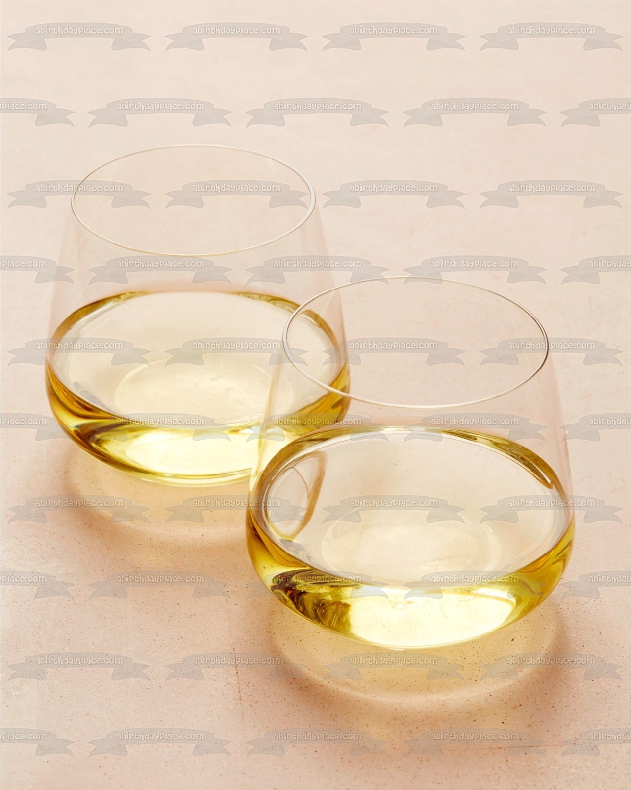 Vino blanco en copas de vino Imagen comestible para decoración de tarta ABPID56168 